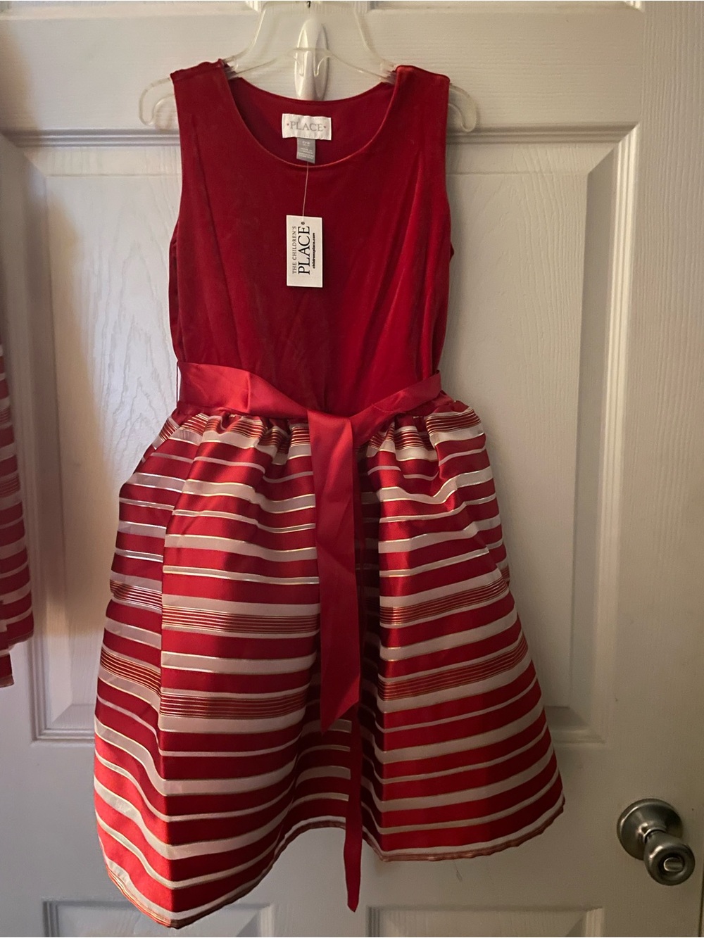 The Children's Place Solid Red Girls' Dress Top. Size 7/8